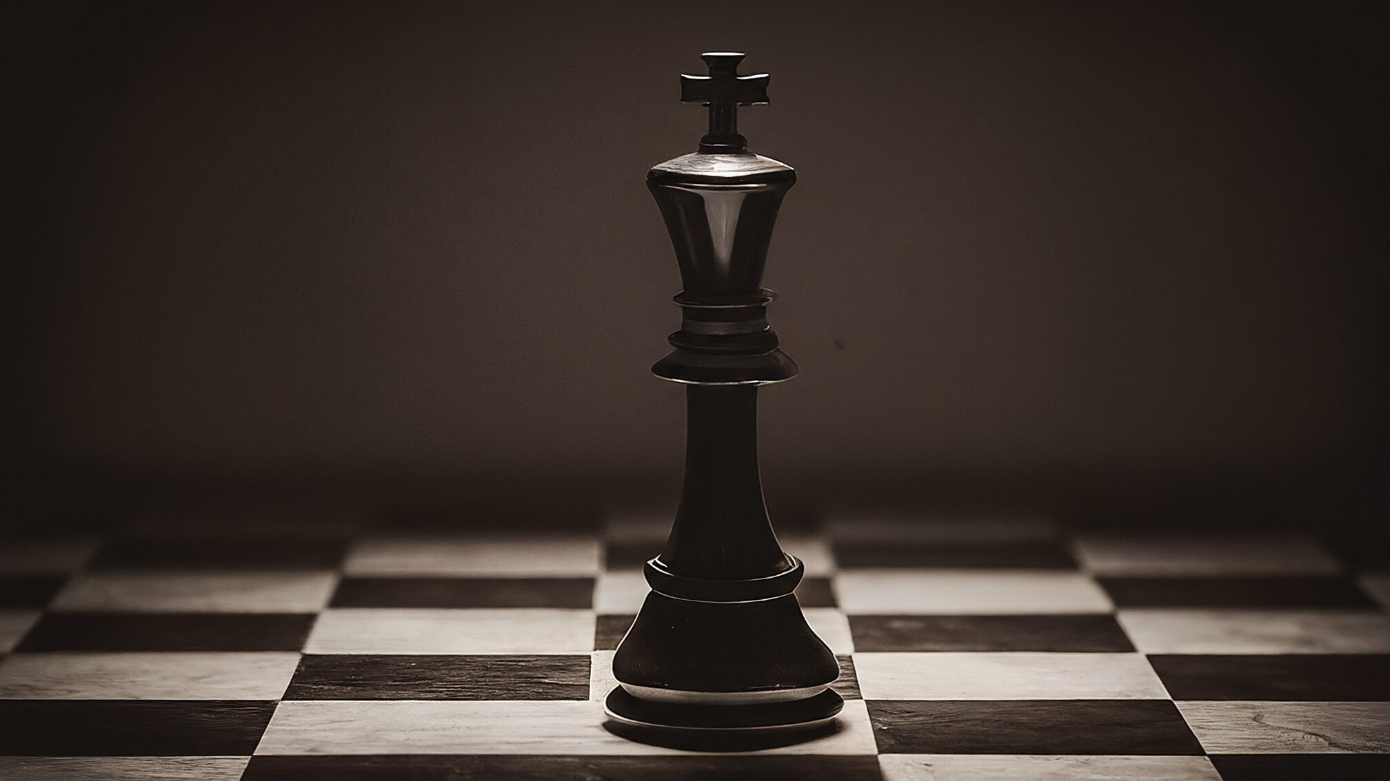 経営コンサルが教える本質的な一手と頼らない戦い方