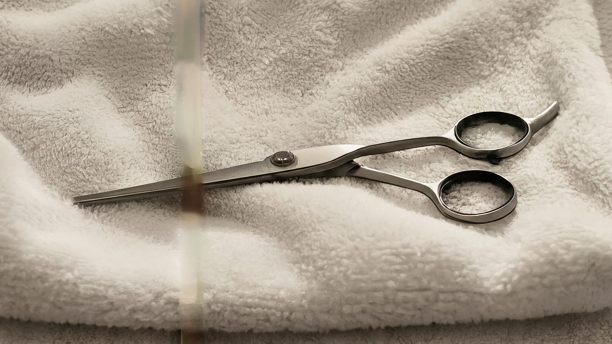 美容師の腱鞘炎対策｜悪化させない予防法とセルフケア