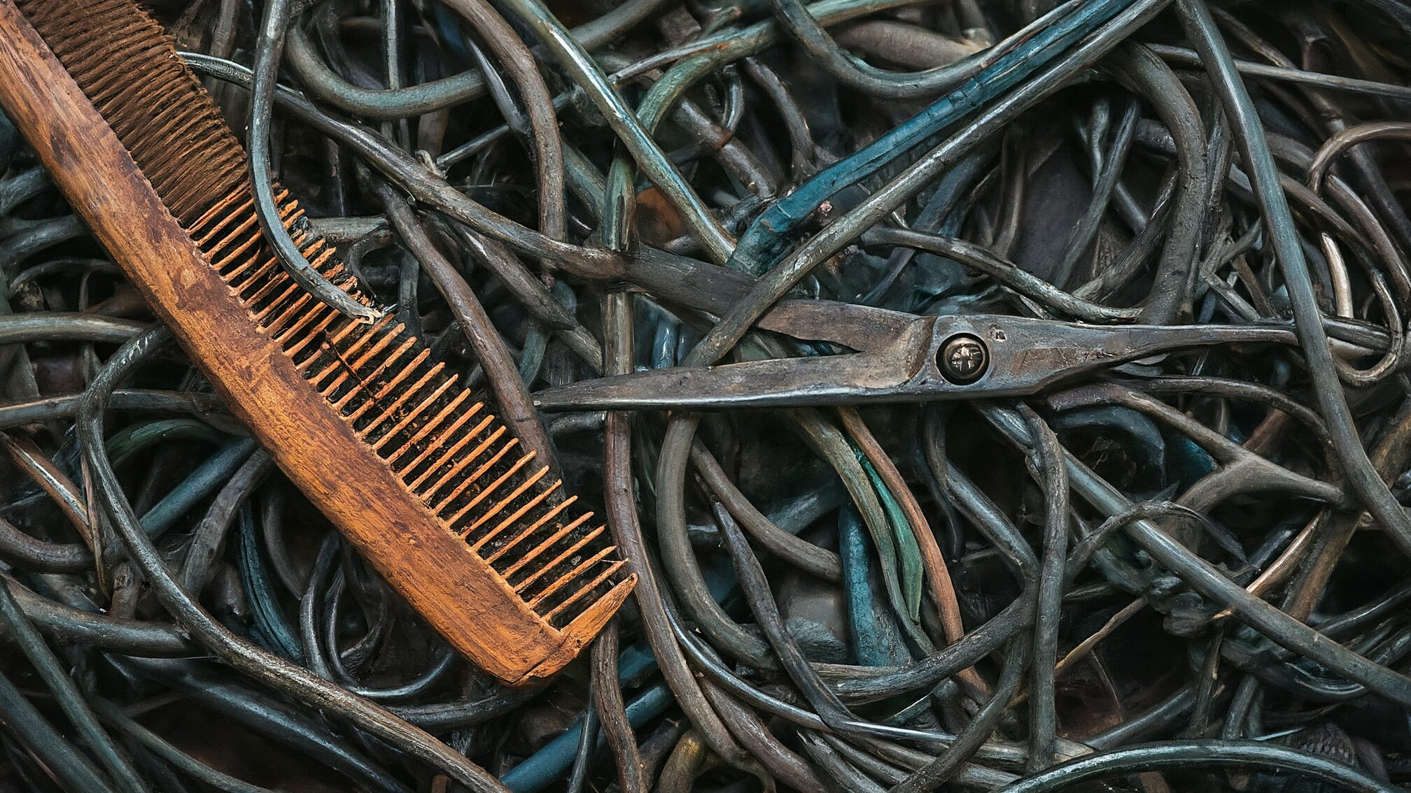 生産性が上がらない根本原因と従来のやり方の限界